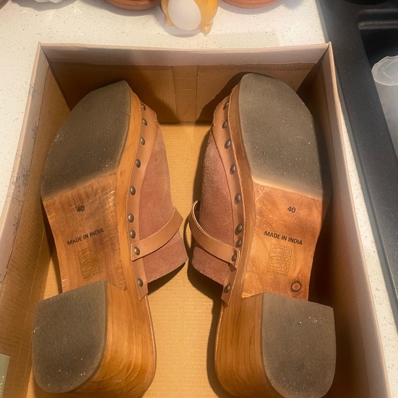 Free people Calabasas Clogs size 9.5 - Picture 2 of 7
